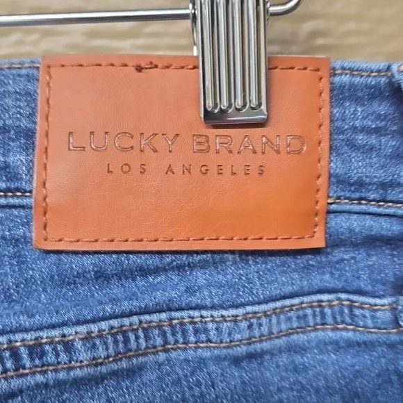 Lucky Brand sweet boot jeans 8/29r - Picture 11 of 16